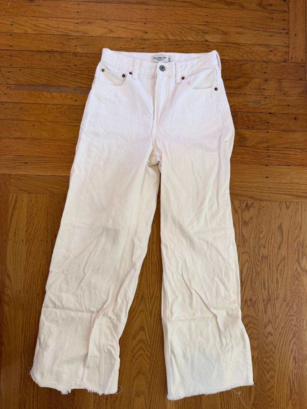 Abercrombie & Fitch White Flare Wide-Leg Jeans